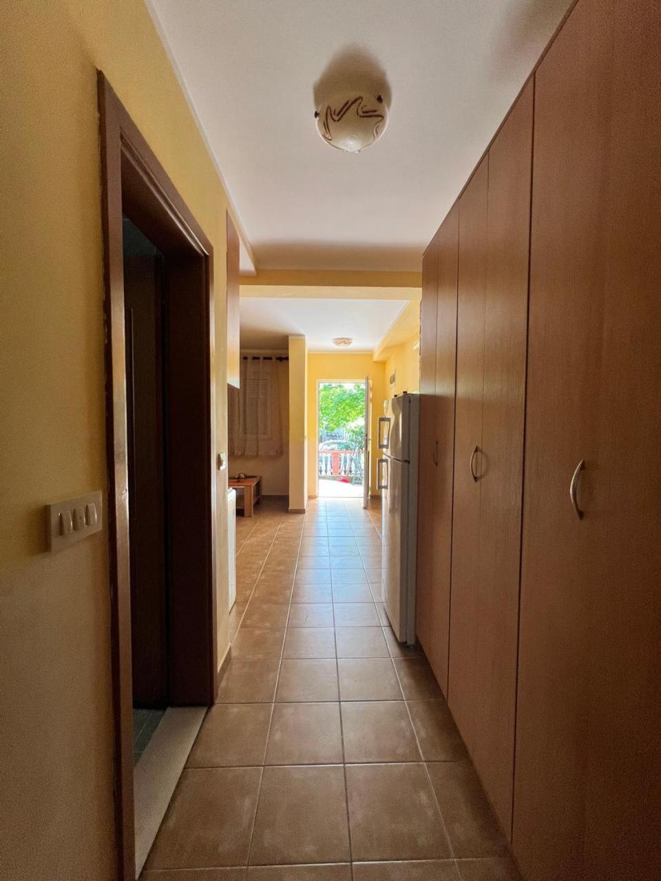Apartments Brnjada Sutomore Habitación foto