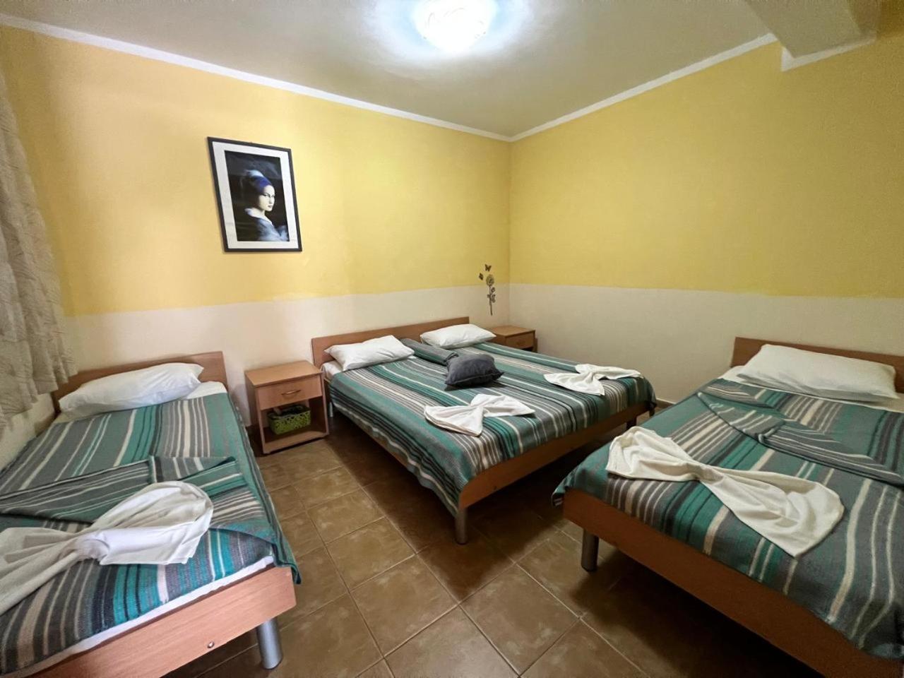 Apartments Brnjada Sutomore Habitación foto